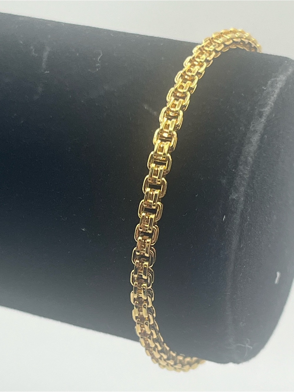 Gold tone Monet bracelet 6.5”